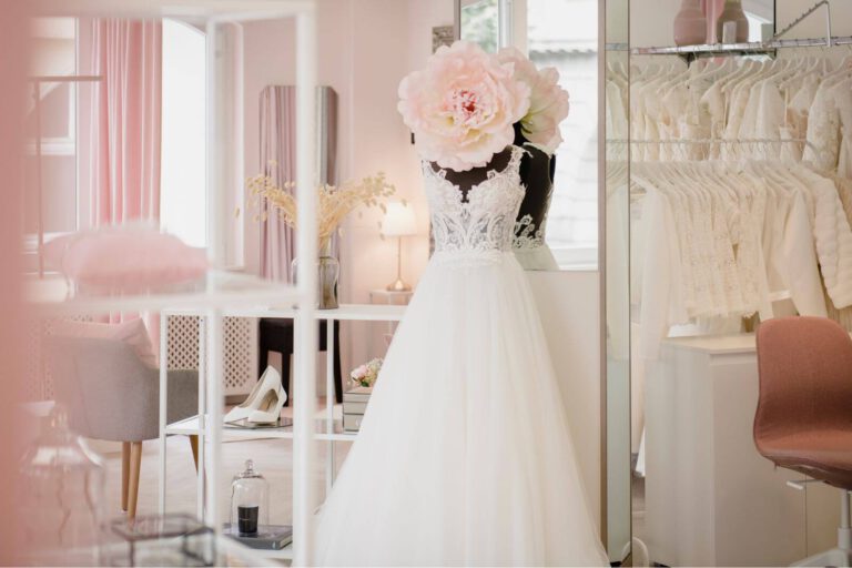 MALIA BRIDAL
