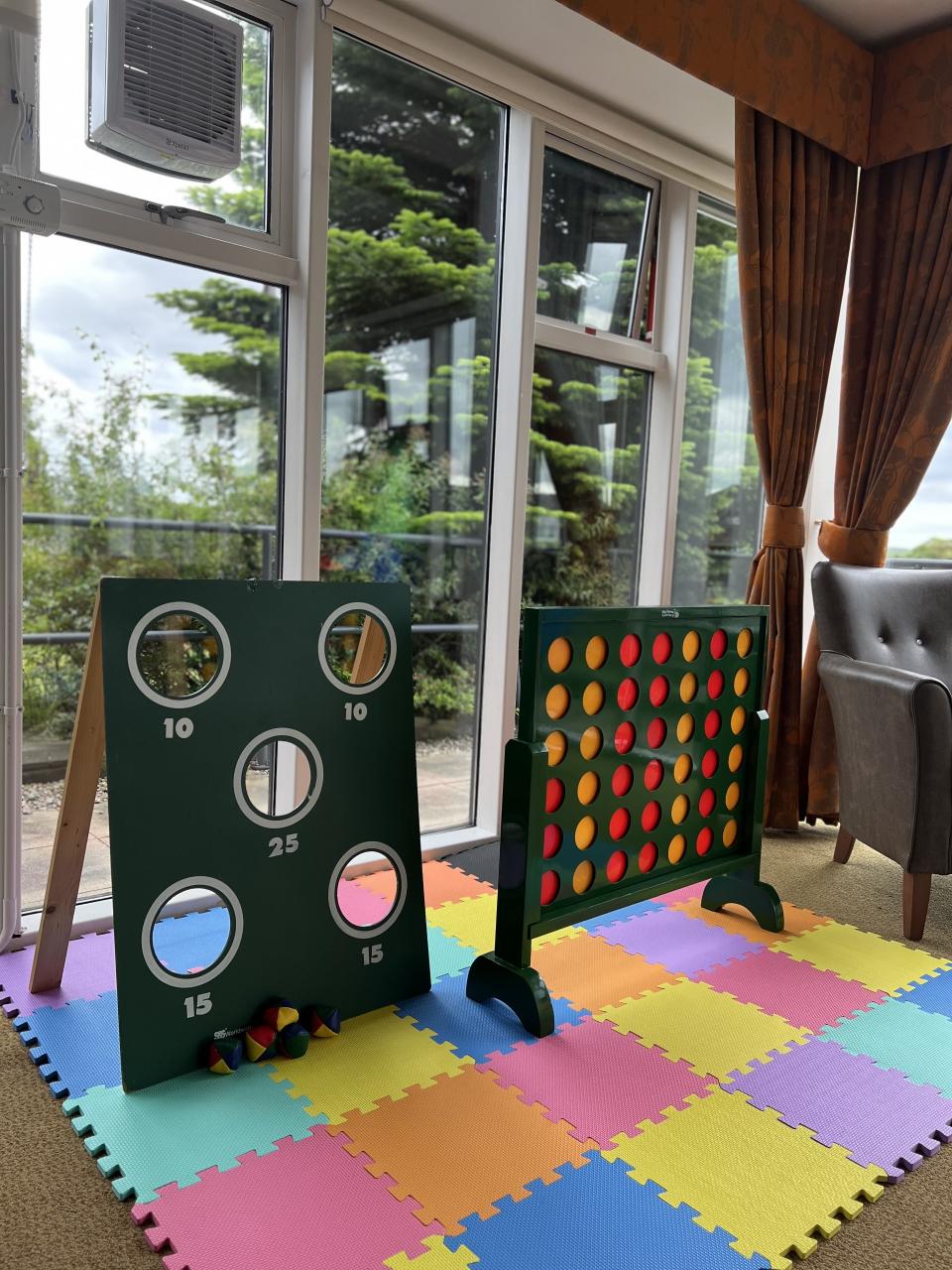 games-room