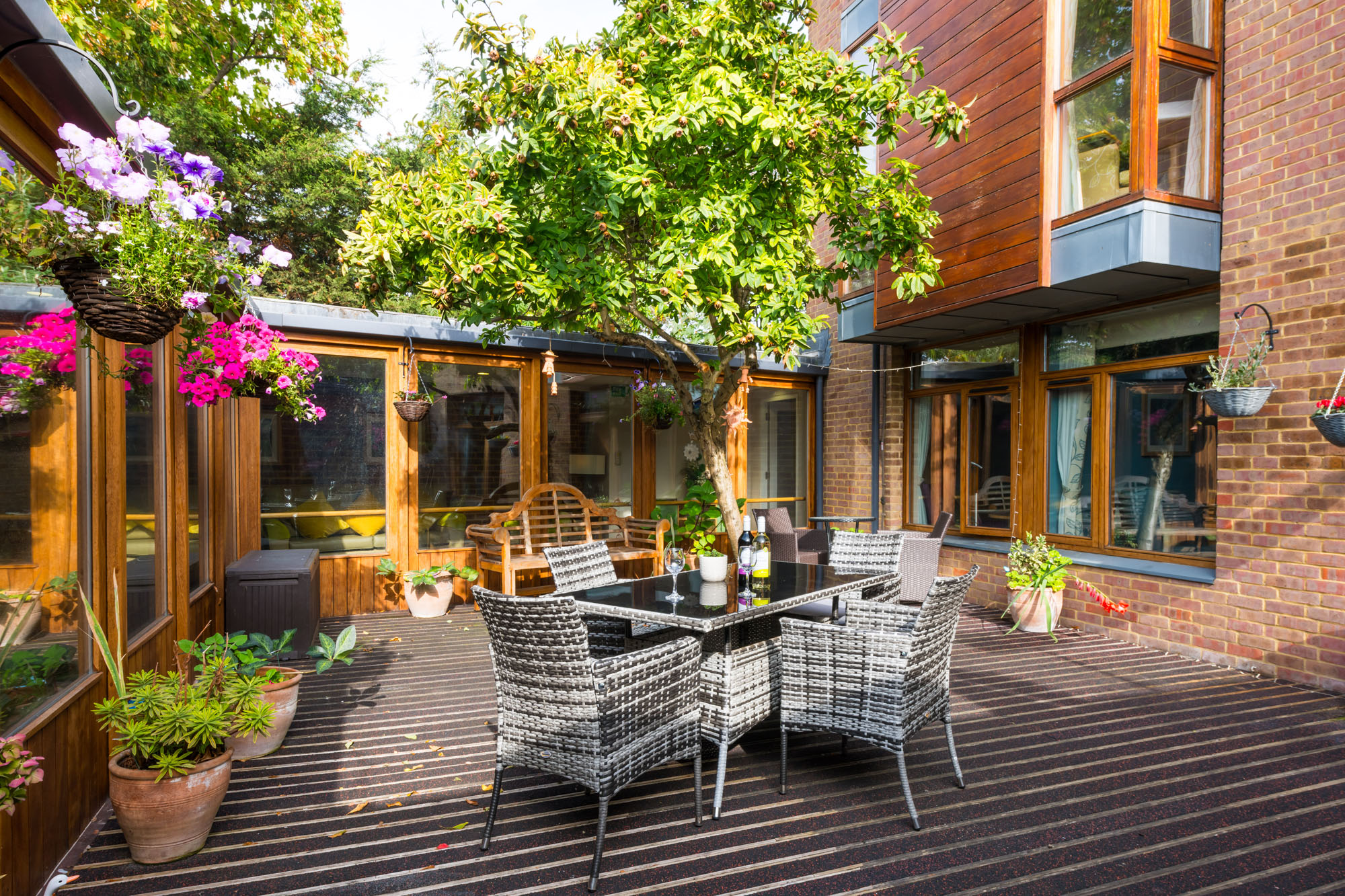 Gardens - Leah Lodge Care Home