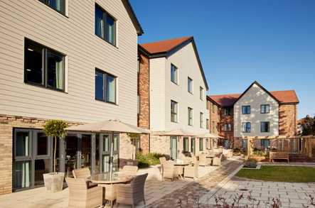 Broadlands Lodge