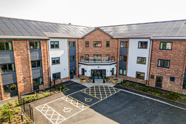 Broadlands Lodge