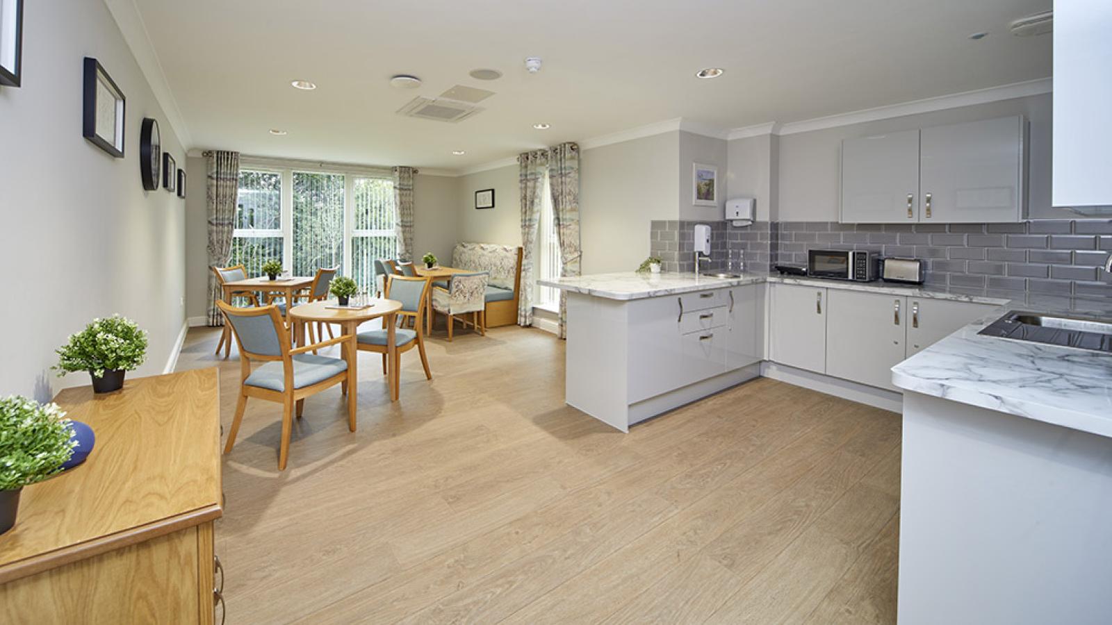 Woodside Place