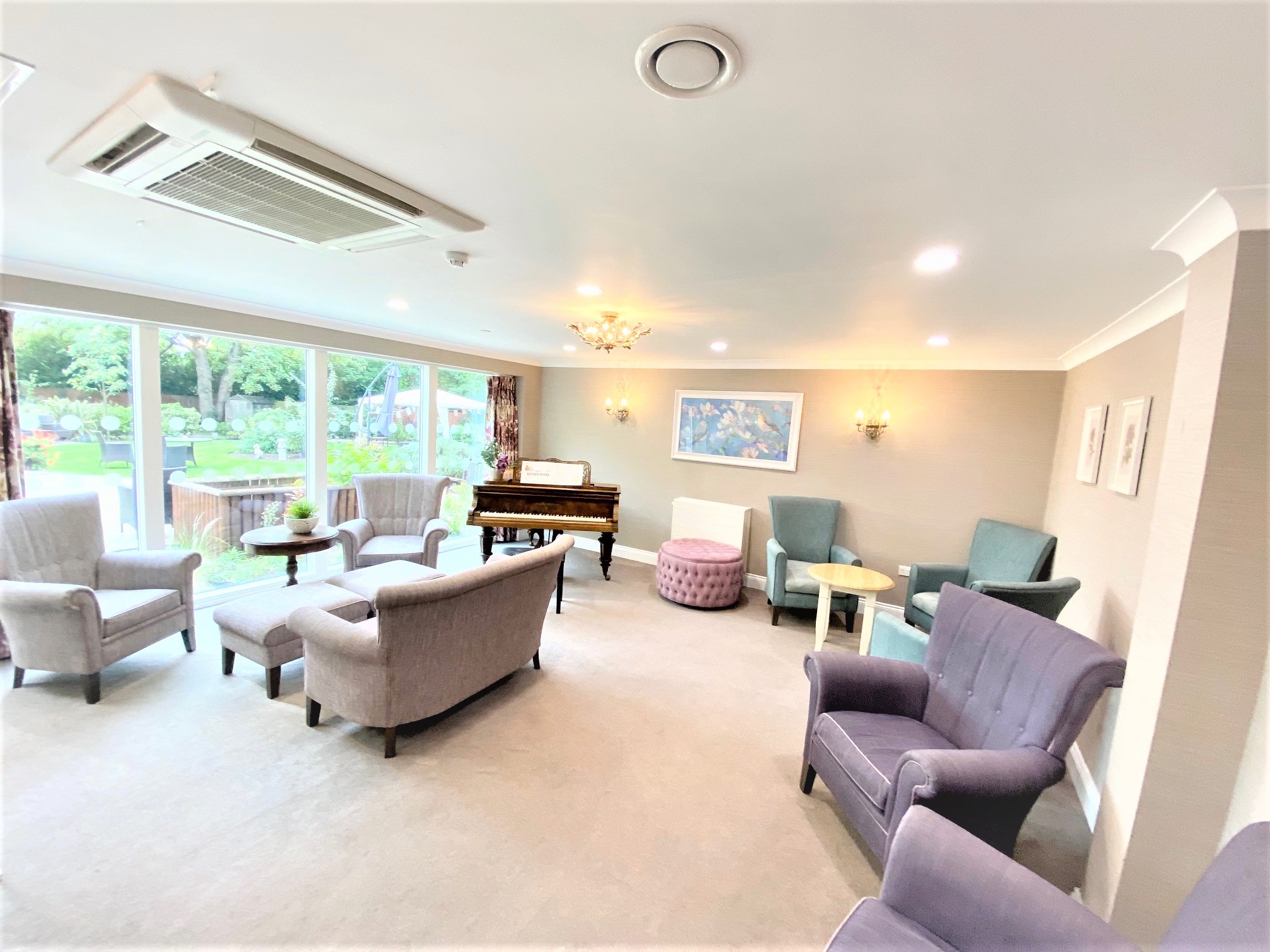 TLC Care - Sitting rooms & lounge area