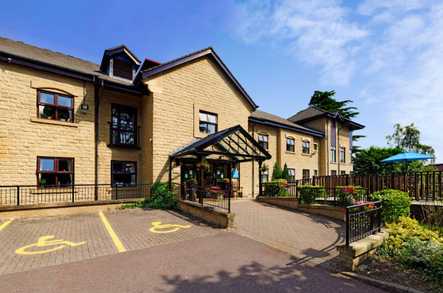 Broomcroft House