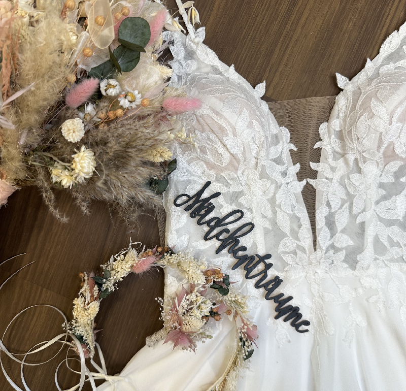 Mädchenträume Brautmoden Atelier