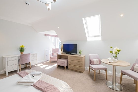 Fleming Court Care Home - Senior pink bedding
