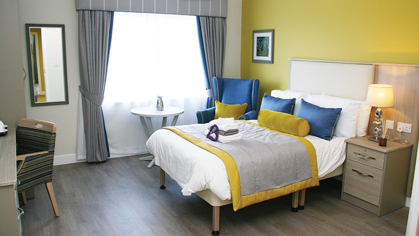 Lakeview Lodge bedroom