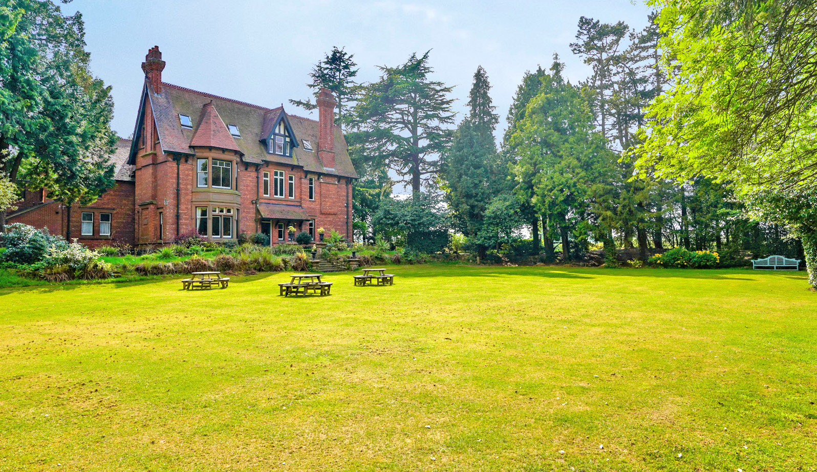 Holly Grange House