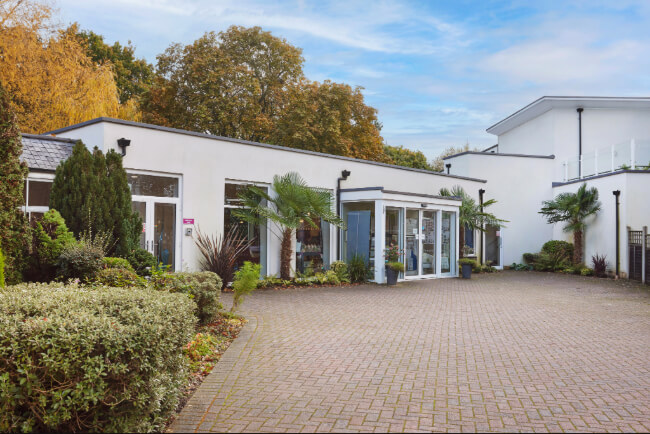 Oaklands House