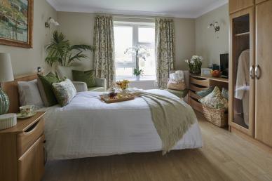 the_lakes_interiors_032025_0003_small.jpg