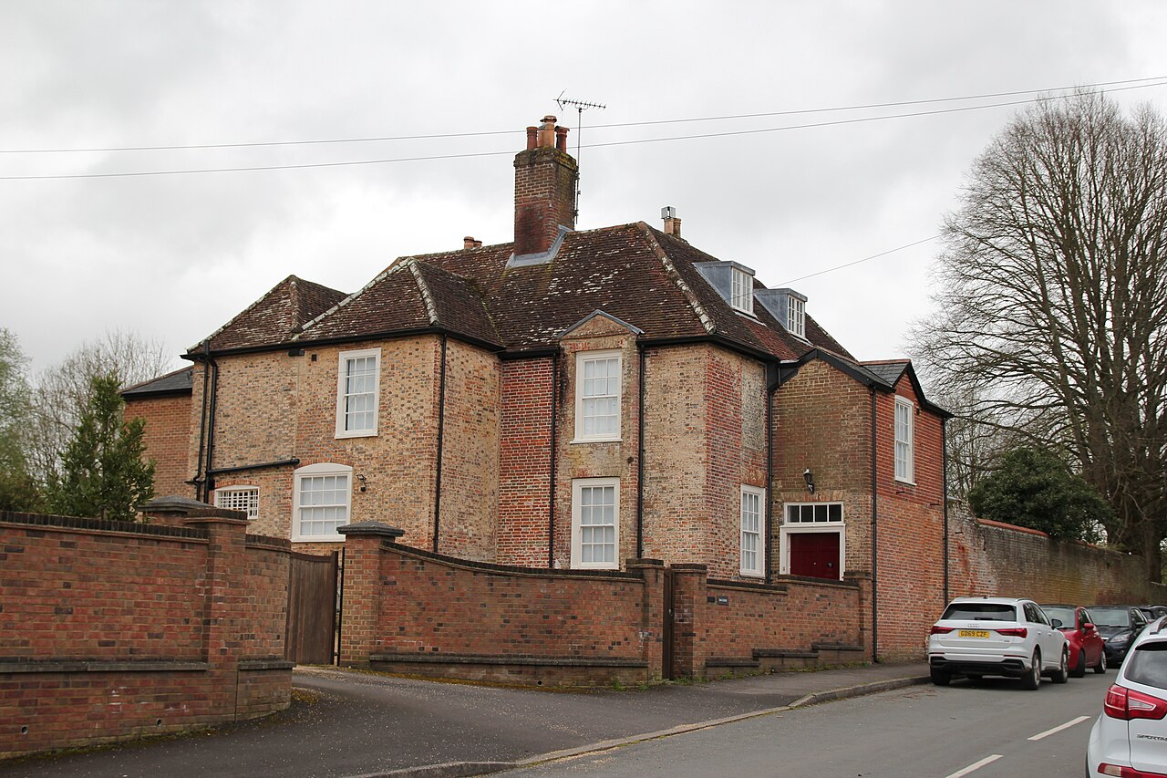 Oak Lodge