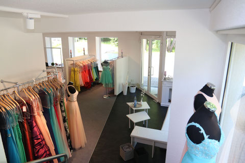 Abendklei, Ballkleid -  Fee Braut- und Festmoden Chemnitz