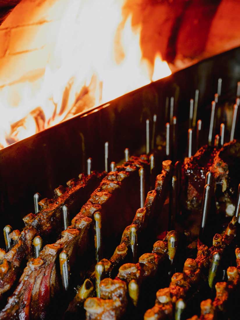 Spareribs im Steinbackofen